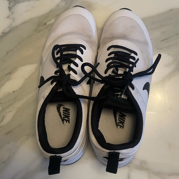 COPY - Nike Air Max Thea - Picture 6 of 8